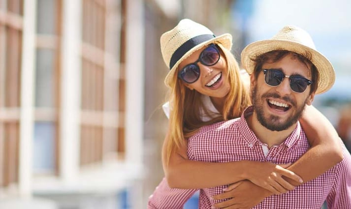 7 Ways Traveling Makes You Happier 7 Ways Traveling Makes You Happier