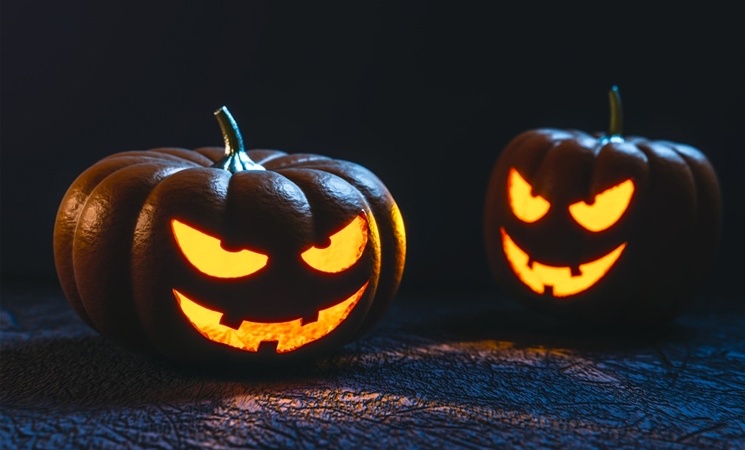 4 Best Places to Celebrate Halloween