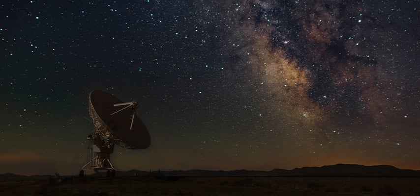Very Large Array with Milky Way at New Mexico